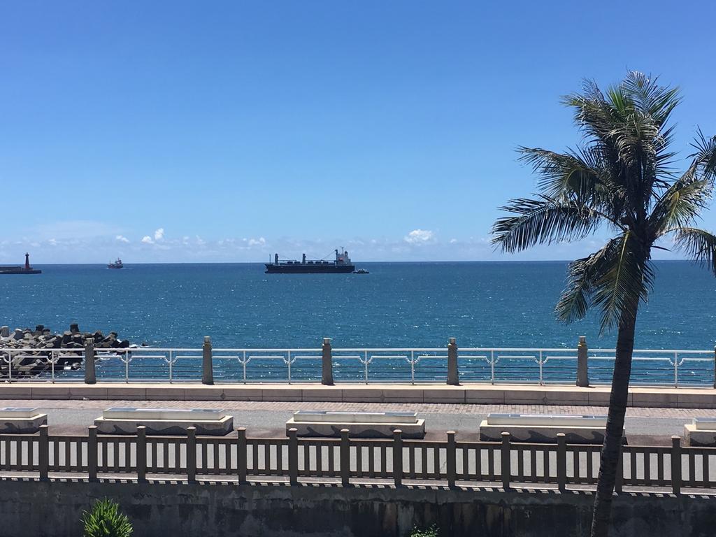 花蓮包棟-聽海說故事海景民宿-東大門夜市旁 Hualien City Ngoại thất bức ảnh